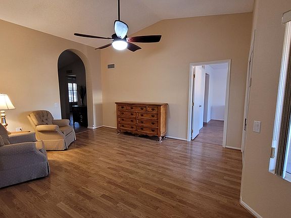 3rd image of 13711 W Meeker Boulevard