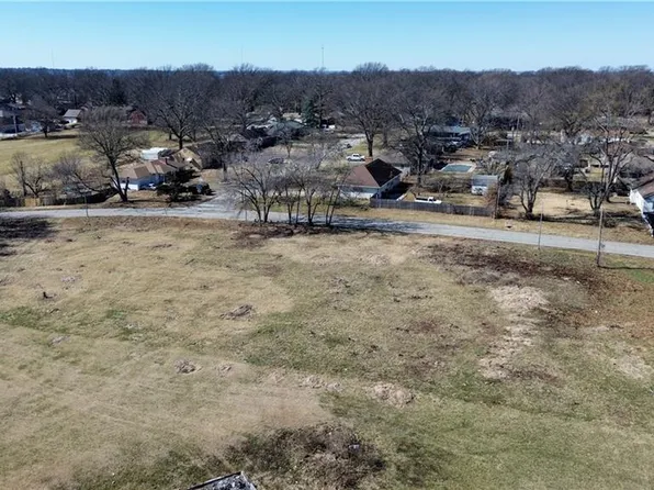 4423 Crysler Ave, Kansas City, MO 64133