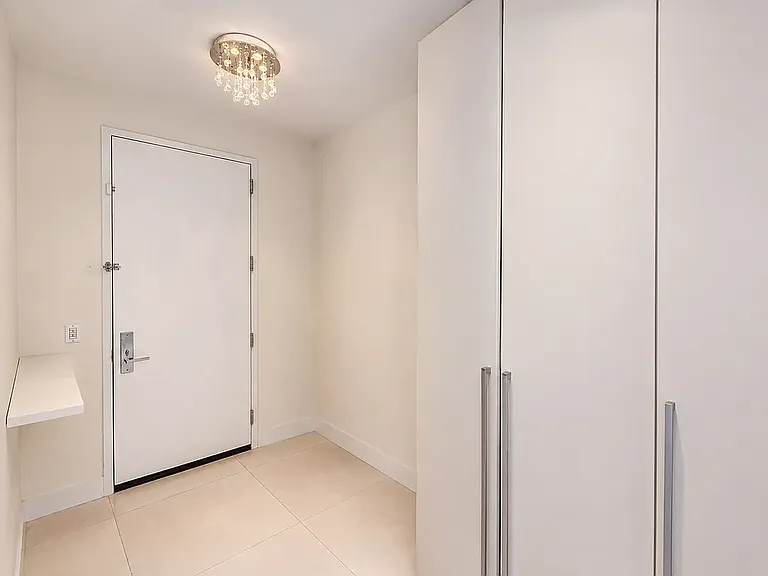 111 Fulton St #318 — Photo 9