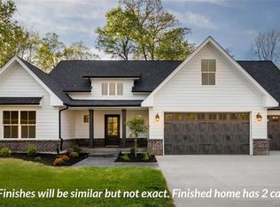 8606 Chapel Hill Ct, Charlestown, IN 47111