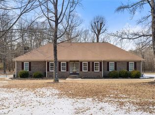 5708 Davis Mill Rd, Greensboro, NC 27406