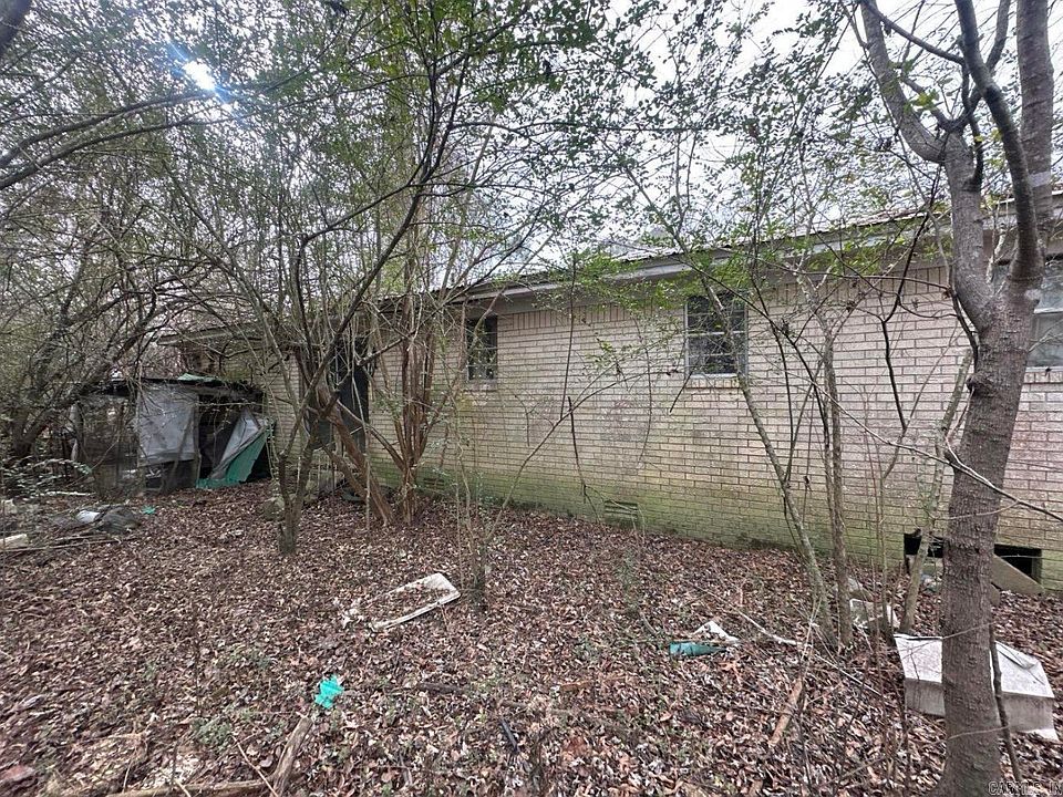 1st image of 170 Paul Addition Rd