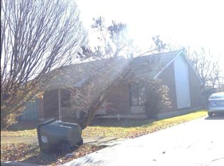 1672 Beringer Dr, Lexington, KY 40515