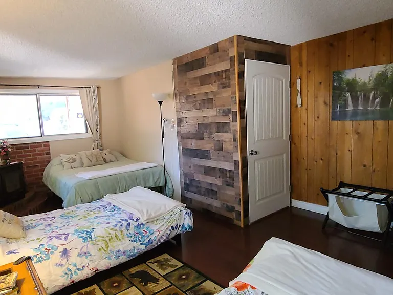 140 Stutz Bearcat Dr — Photo 67