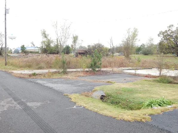 317 Marshall Cir #42 & 43, Gilbertsville, KY 42044