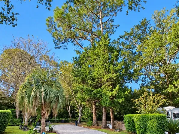 43 Jenkins Island Road UNIT 037, Hilton Head Island, SC 29926
