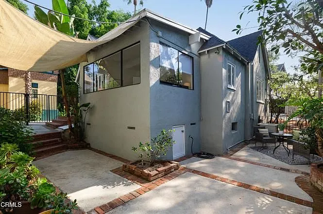 501 Fremont Ln — Photo 23