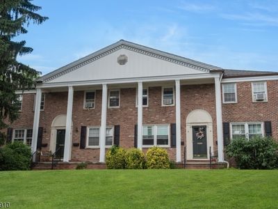 417 Morris Ave #1, Summit, NJ, 07901