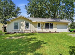 1040 Parkview Dr, Decatur, IN 46733