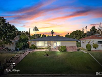 1124 Shattuck Ave, Bakersfield, CA, 93305