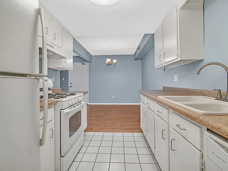 Quail Ridge Apartments — Photo 11