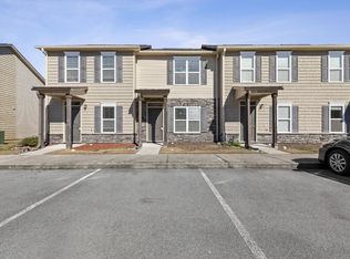 408 Sullivan Loop Rd, Midway Park, NC 28544