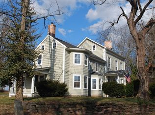 1055 Old York Rd, Ringoes, NJ 08551