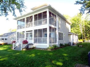 23 Doris Park Dr, Constantia, NY 13044