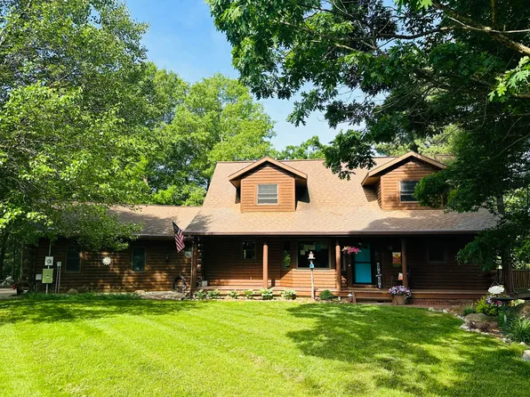5800 Leonard St, Coopersville, MI 49404