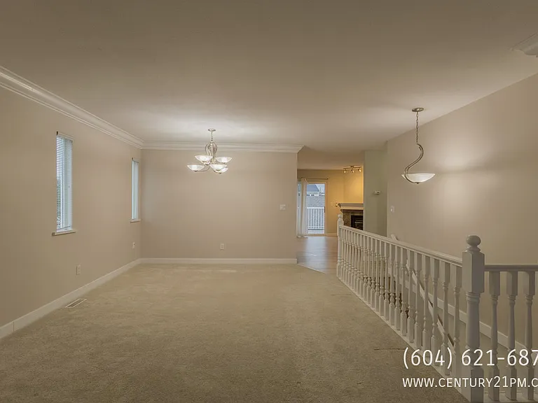 34660 6th Ave #MAIN — Photo 7