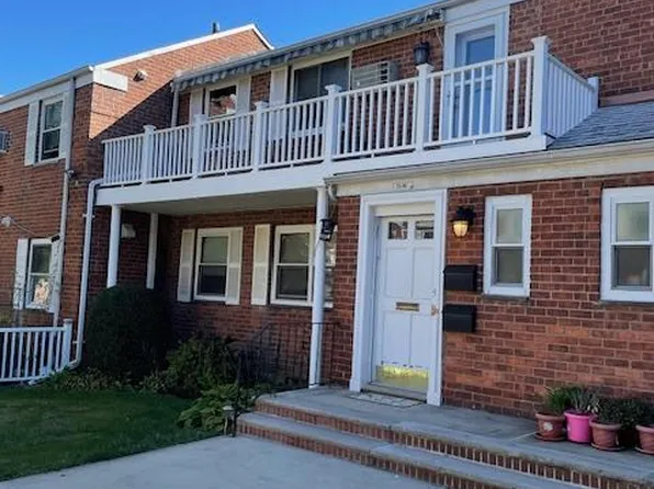 73-26 260th Street #B, Glen Oaks, NY 11004