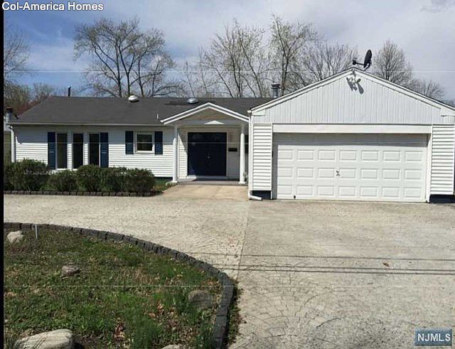 1st image of 66 Emwood Dr