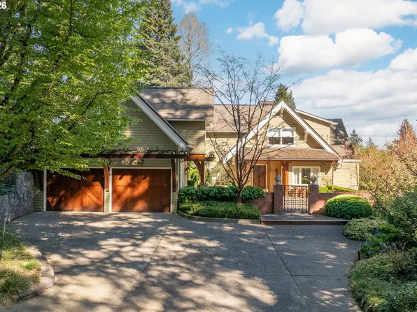 2562 SW Hillcrest Dr, Portland, OR 97201