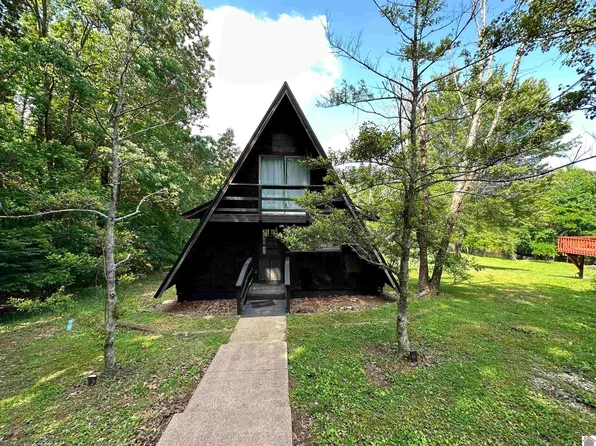 4 Valley Dr, Cadiz, KY 42211