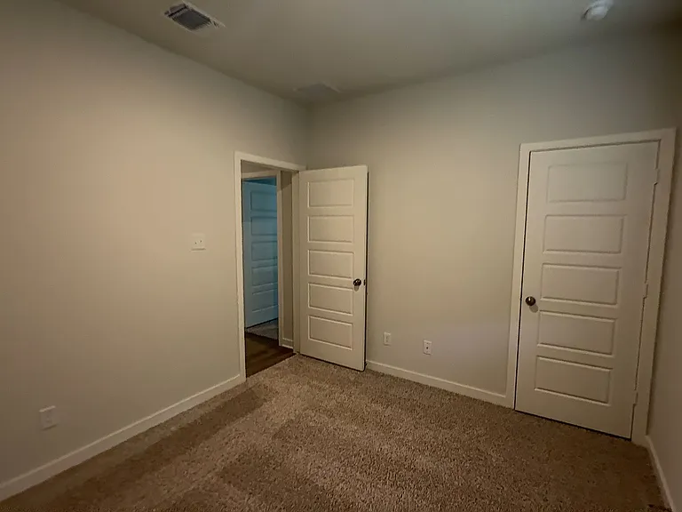 5109 Pollack Ln — Photo 10