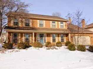 283 Winding Creek Dr, Naperville, IL
