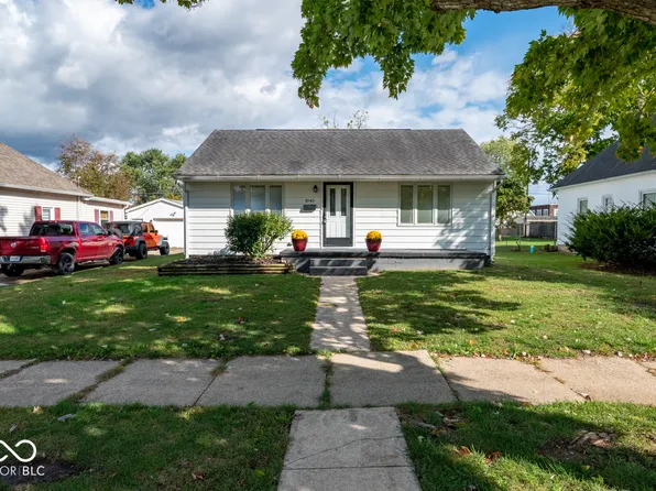 1040 S 5th St, Clinton, IN 47842