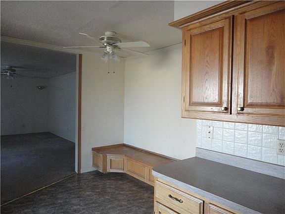 5th image of 3301 Simmons Dr