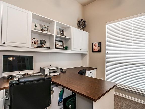 3rd image of 1431 Red Dr