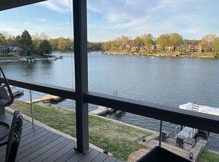 955 NW South Shore Dr, Kansas City, MO 64151