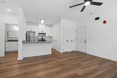 Avana Lexington Photo 1