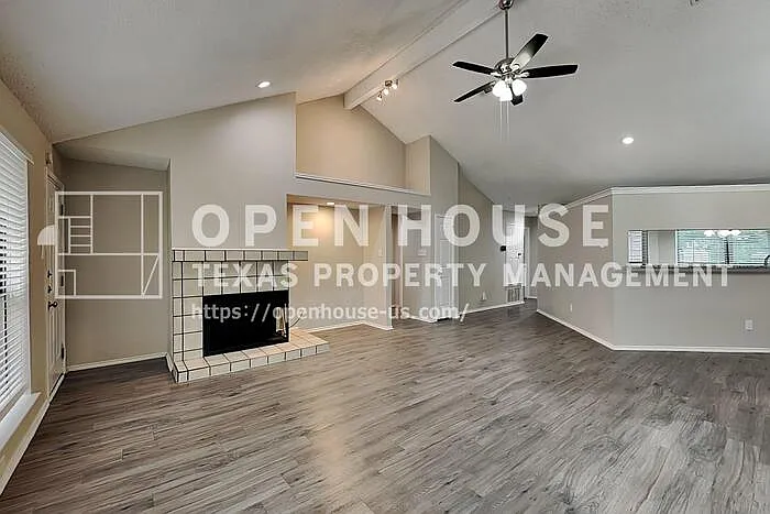 1515 Mission Ridge Trl — Photo 3