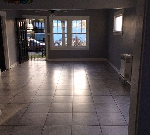 3rd image of 6242 Newlin Ave