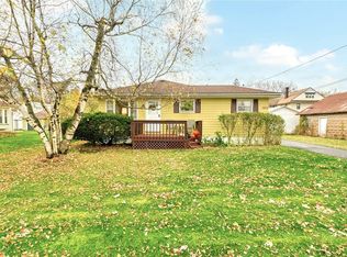 1976 Turner St, Ontario, NY 14519