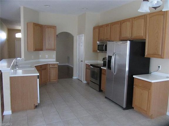 5th image of 8312 Silver Birch Way