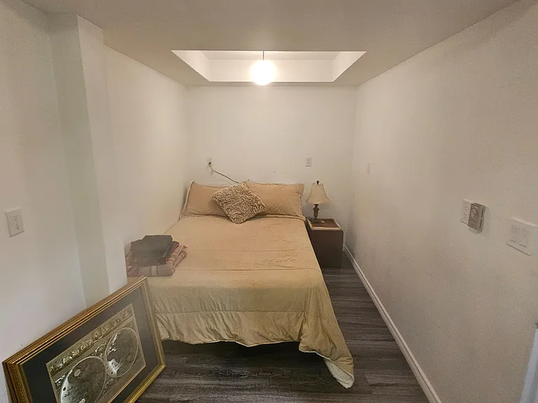 164 Timpson Dr #LOWER — Photo 10