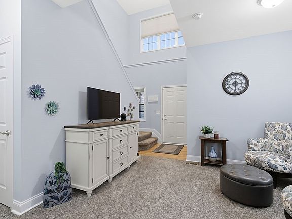 4th image of 4135 Sandbar Ln