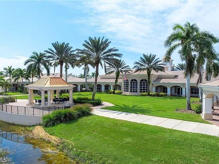 7983 Valentina Ct — Photo 40