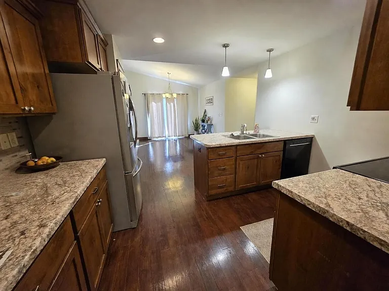 3270 White Oak Ln — Photo 15