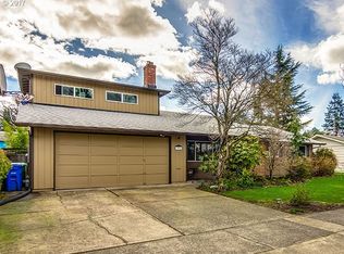 13040 SE Alder St, Portland, OR 97233