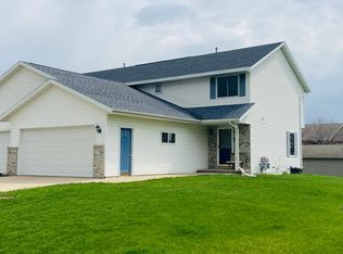 1920 Anita Ct, Appleton, WI 54913