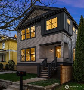3035 NW 71st Street, Seattle, WA, 98117