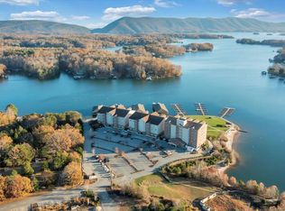 1273 Graves Harbor Trl #347, Huddleston, VA 24104