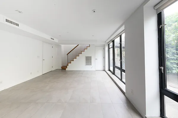 Rented by Corcoran | media 11