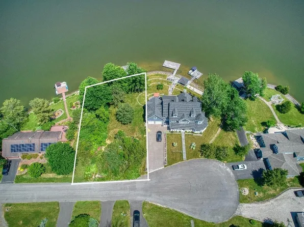 162 Billingswood Point, Athens, NY 12015
