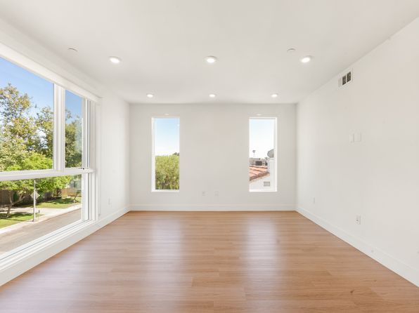 (undisclosed Address)