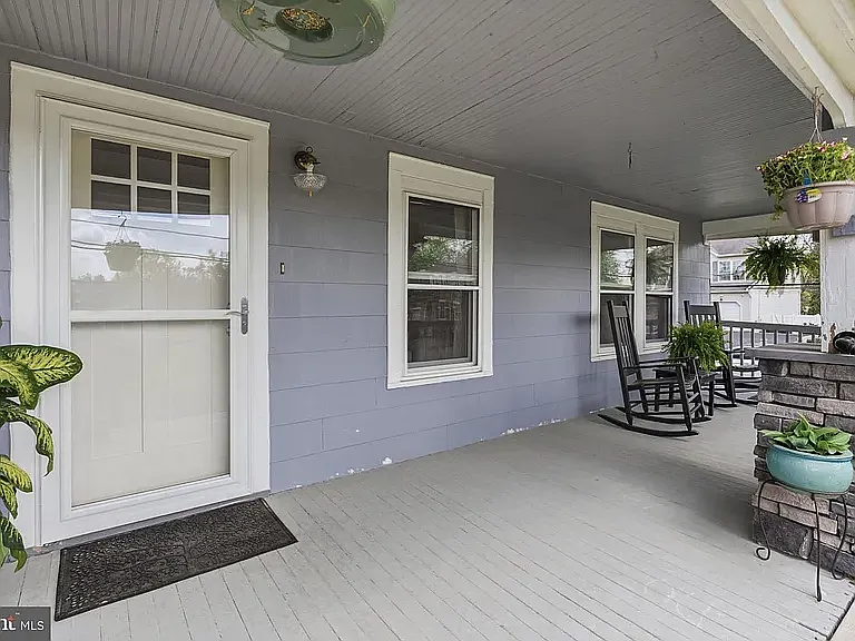 224 Oakdale Ave #1 — Photo 2