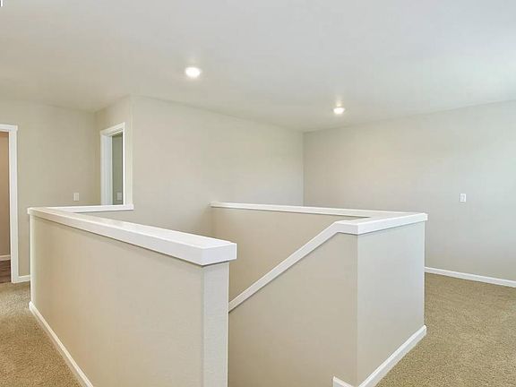 5th image of 15324 NE 72nd Way