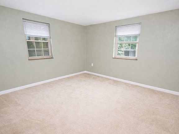 5th image of 5939 5th Ave APT 12