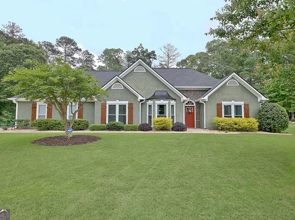 175 Thomas Overby Dr, Sharpsburg, GA 30277